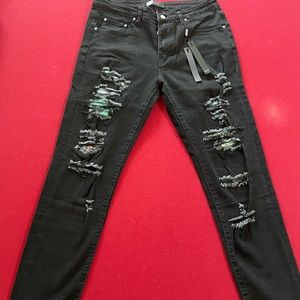 Brand New Amiri Jeans Men 👖
